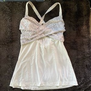 Lululemon workout tank top (has matching skirt)